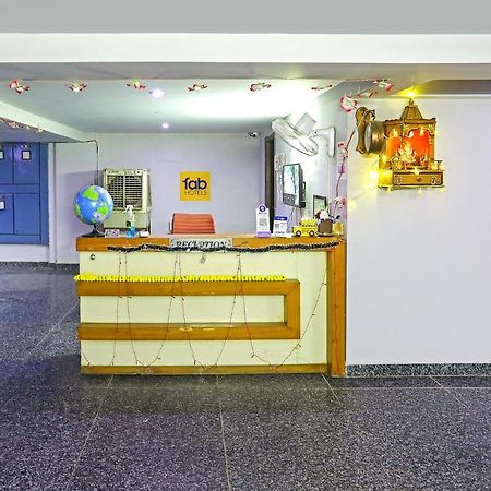 Fabhotel White House Bnb - Nr Yashobhoomi Convention Centre Delhi  Esterno foto